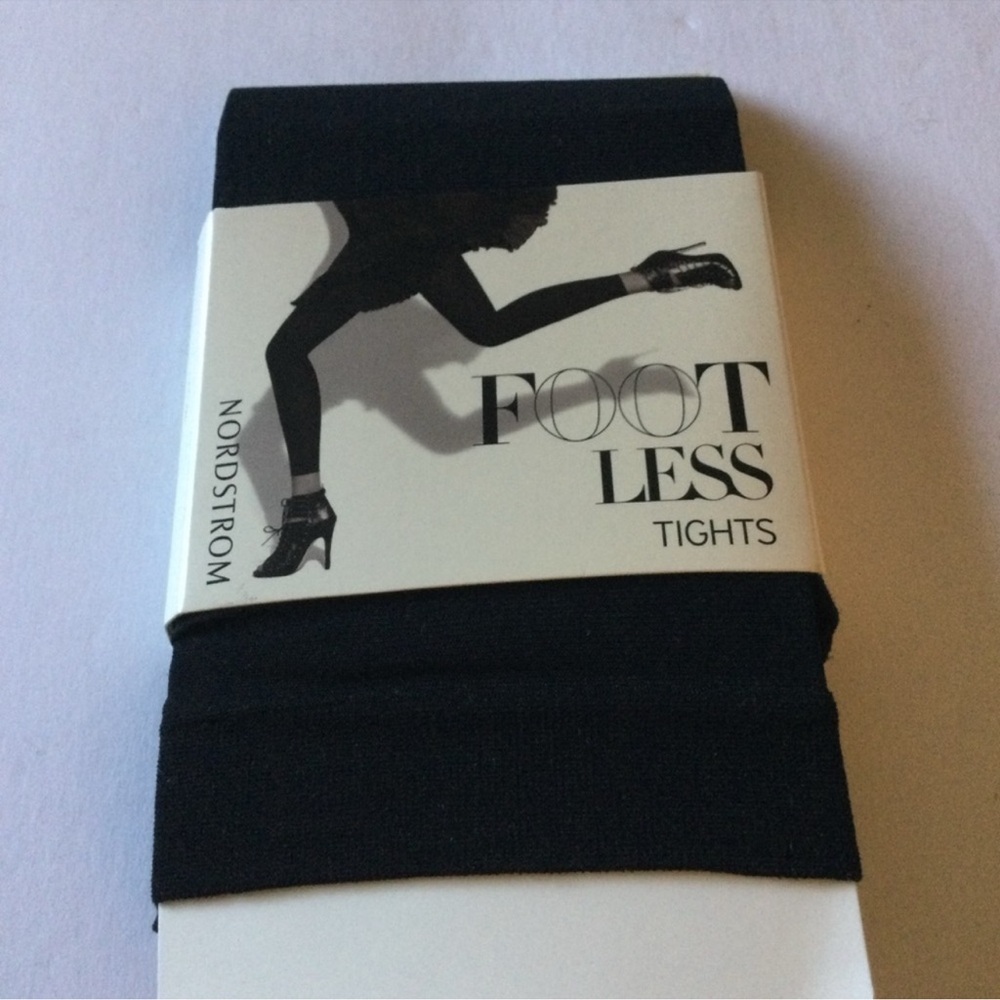 NORDSTROM FOOTLESS TIGHTS CAPRI LENGTH BLACK SIZE C/D NWT